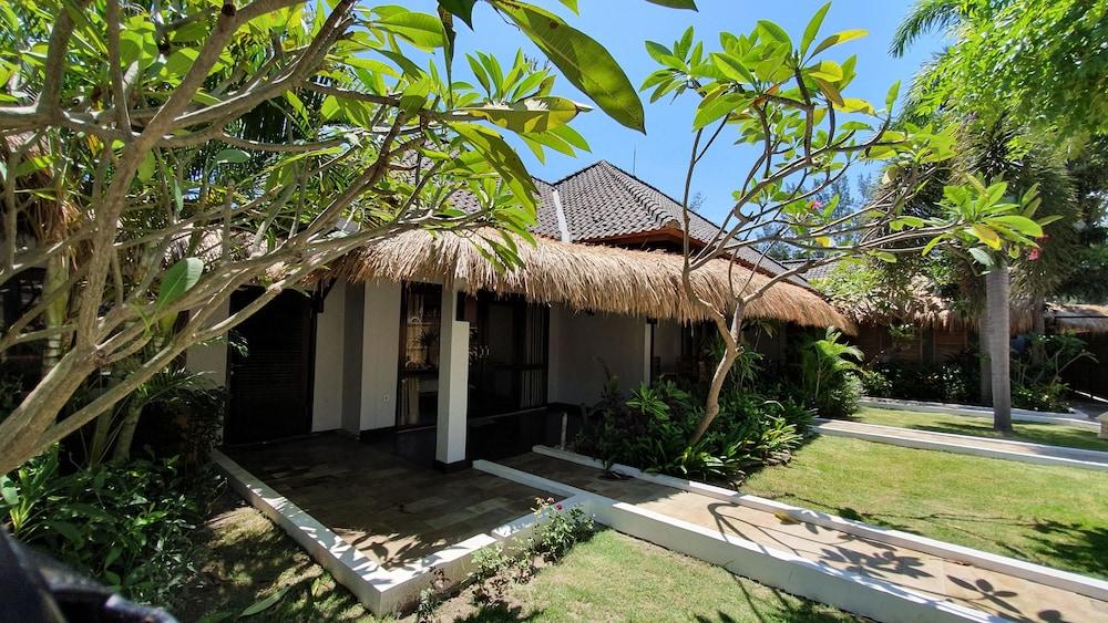 Samba Villas Beachfront View Gili Trawangan Exterior foto