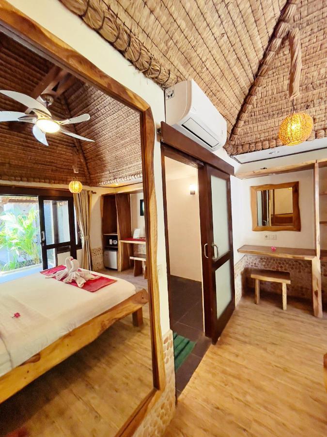 Samba Villas Beachfront View Gili Trawangan Exterior foto